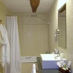 Luxury Stone Casa de Férias Girona