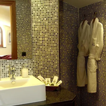 Luxury Stone Gerona