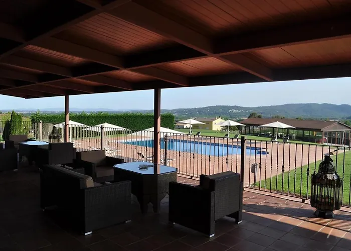 Luxury Stone Vakantiehuis Gerona